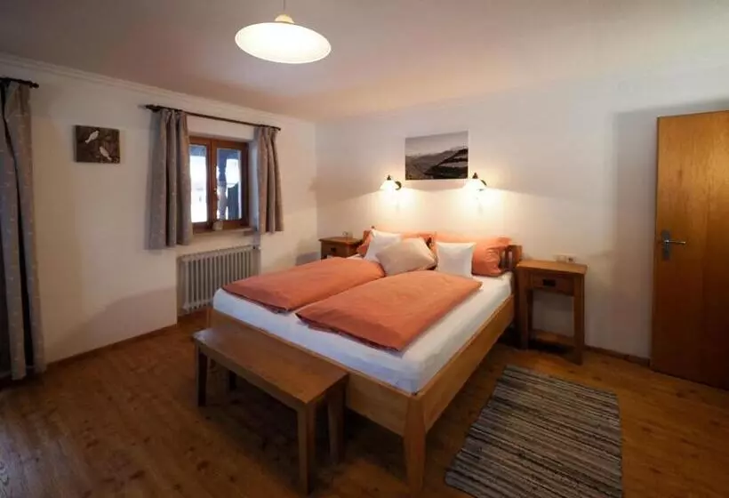 Hotelli Beim Lenz