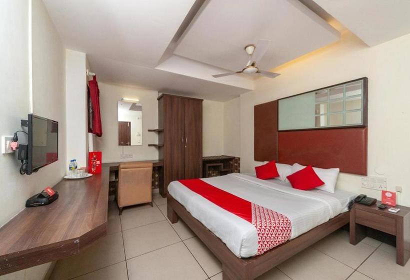 בית מלון כפרי Eshis Golden Manor