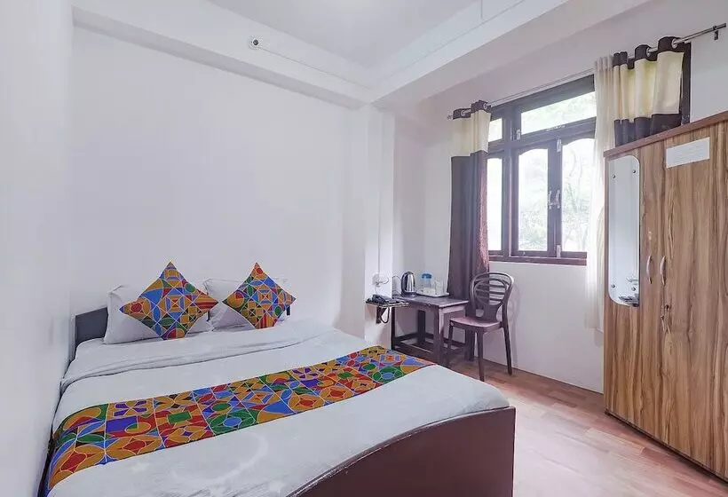 Hotelli Fabexpress Laxmi Niwas