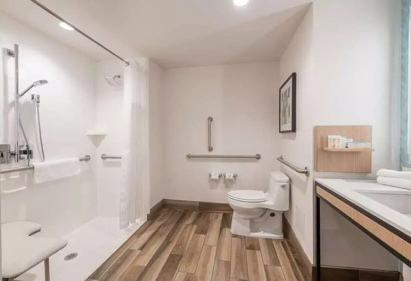 Hotelli Hilton Garden Inn Boston Canton