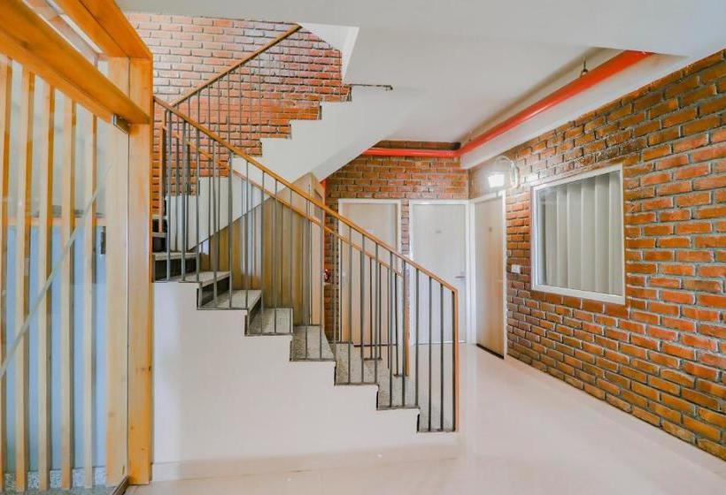 Hotel Oyo 78868 West Inn 2