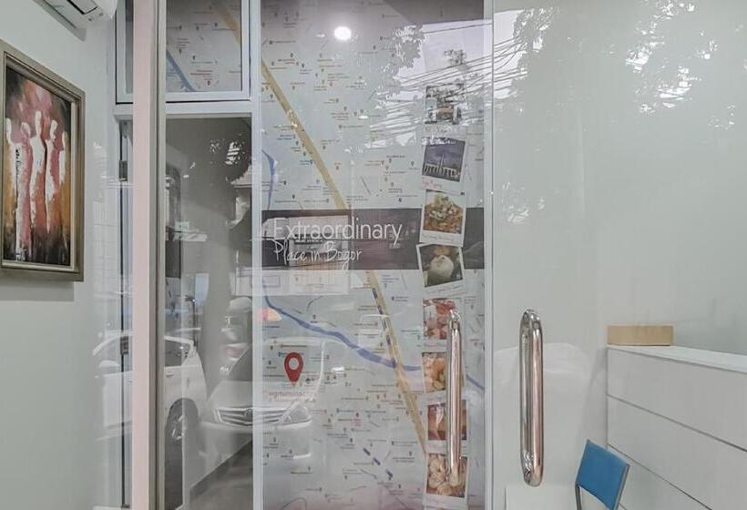 Hotel Reddoorz Plus @ Batutulis Bogor