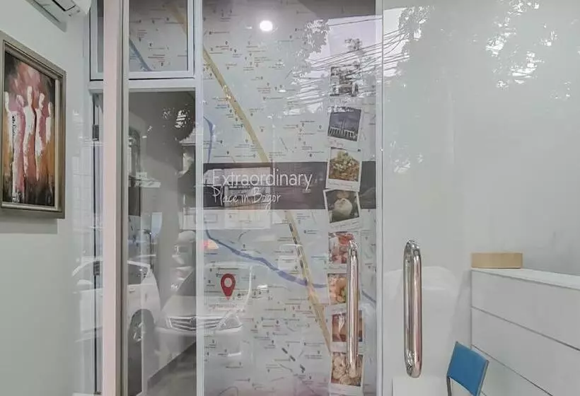 Hotelli Reddoorz Plus @ Batutulis Bogor