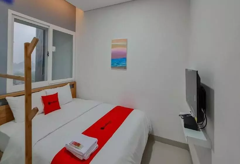 Hotelli Reddoorz Plus @ Batutulis Bogor