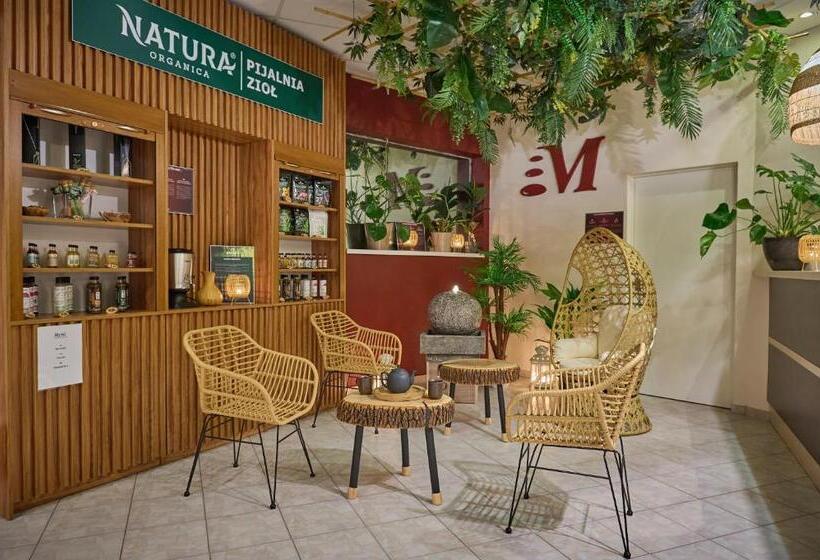 Отель Sky Business