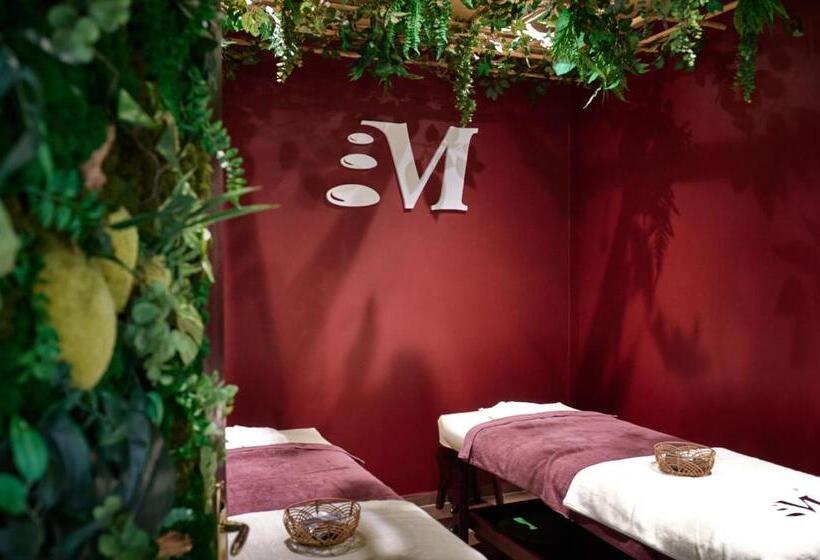 Отель Sky Business