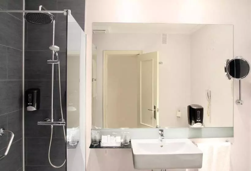 Villamartin Golf Health & Beauty