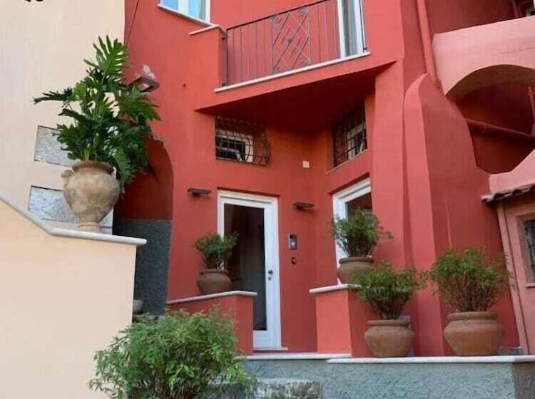 פנסיון Dimora Del Leone Gaeta