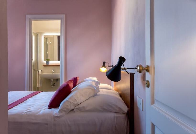 פנסיון Dimora Del Leone Gaeta