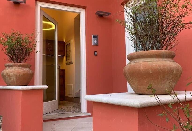 פנסיון Dimora Del Leone Gaeta