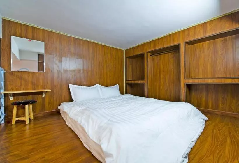 تختخواب و صبحانه Csltdl & Coffee Sân Vườn Vương Bảo Long đà Lạt