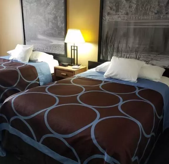 ホテル Amerivu Inn And Suites Shawano Wi