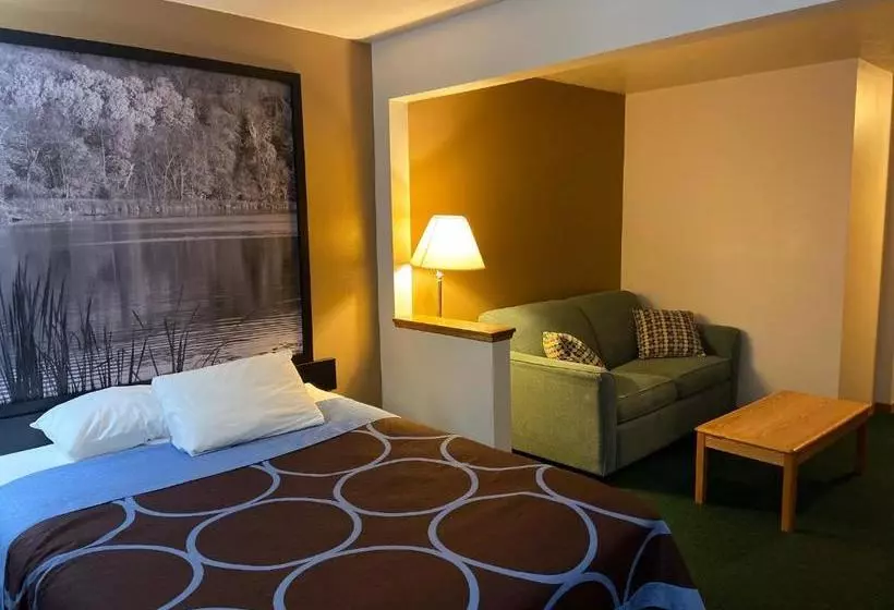 ホテル Amerivu Inn And Suites Shawano Wi