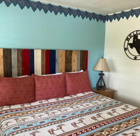 酒店 Horseshoe Riverside Lodge