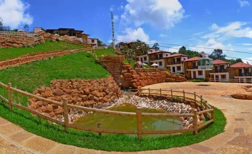 ホテル Las Rocas Resort Villanueva