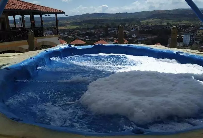 ホテル Las Rocas Resort Villanueva