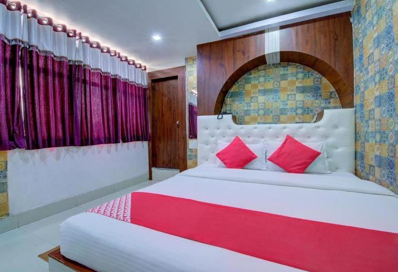 בית מלון כפרי Oyo 78611 Flagship Oxy Hangout