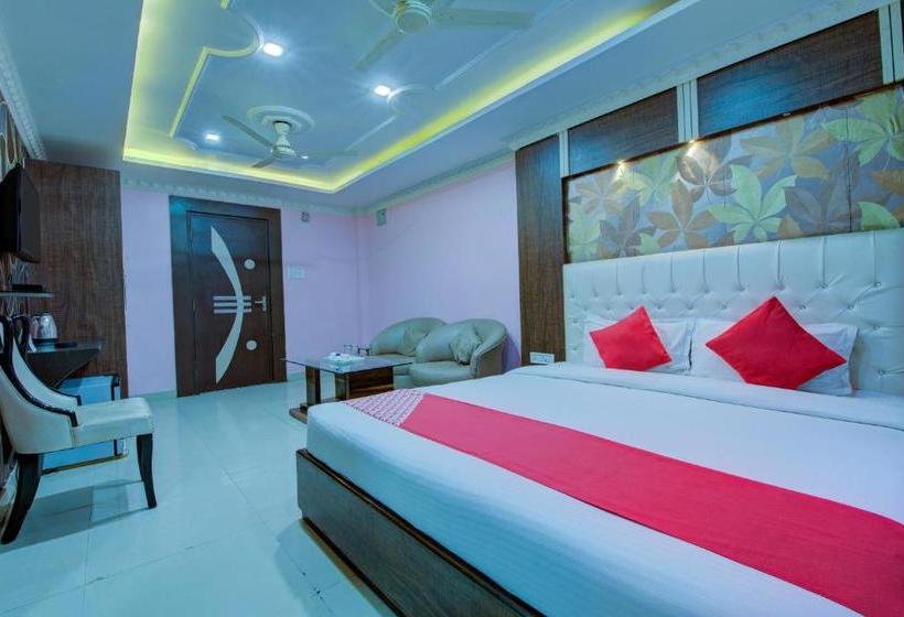 בית מלון כפרי Oyo 78611 Flagship Oxy Hangout