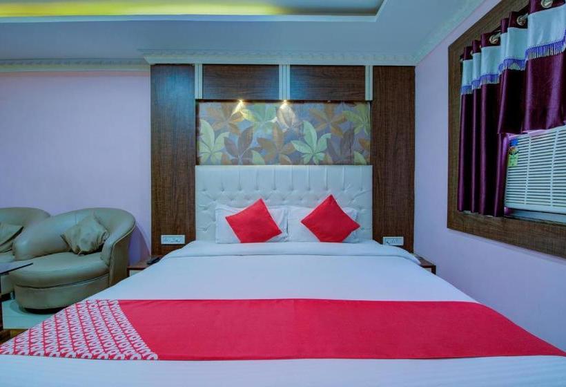 בית מלון כפרי Oyo 78611 Flagship Oxy Hangout