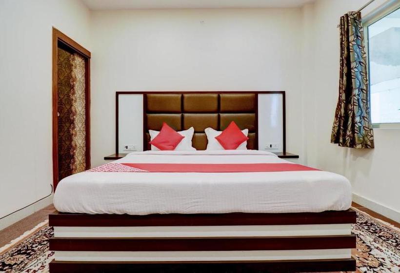 בית מלון כפרי Oyo 78853  Raj Paradise