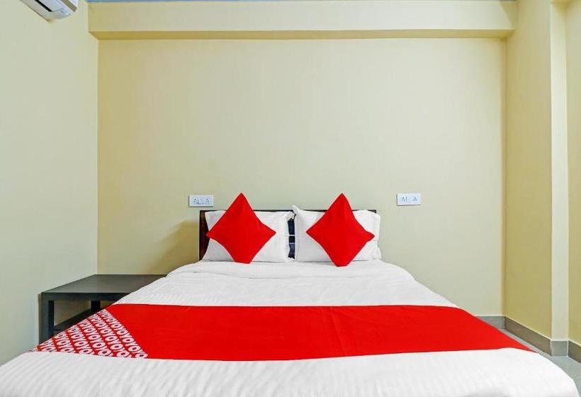 בית מלון כפרי Oyo Hyd1606 Cielo Inn