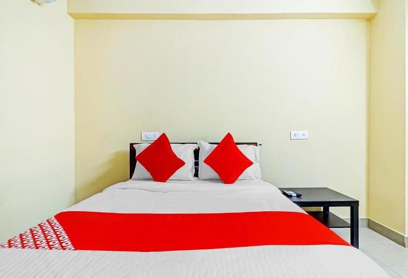 בית מלון כפרי Oyo Hyd1606 Cielo Inn