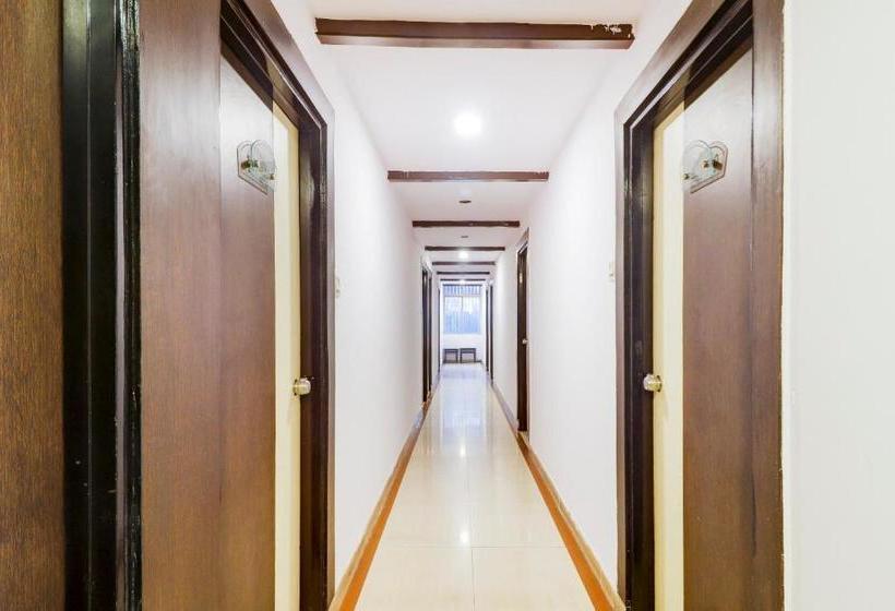 בית מלון כפרי Spot On 75648  Hill Fort Inn