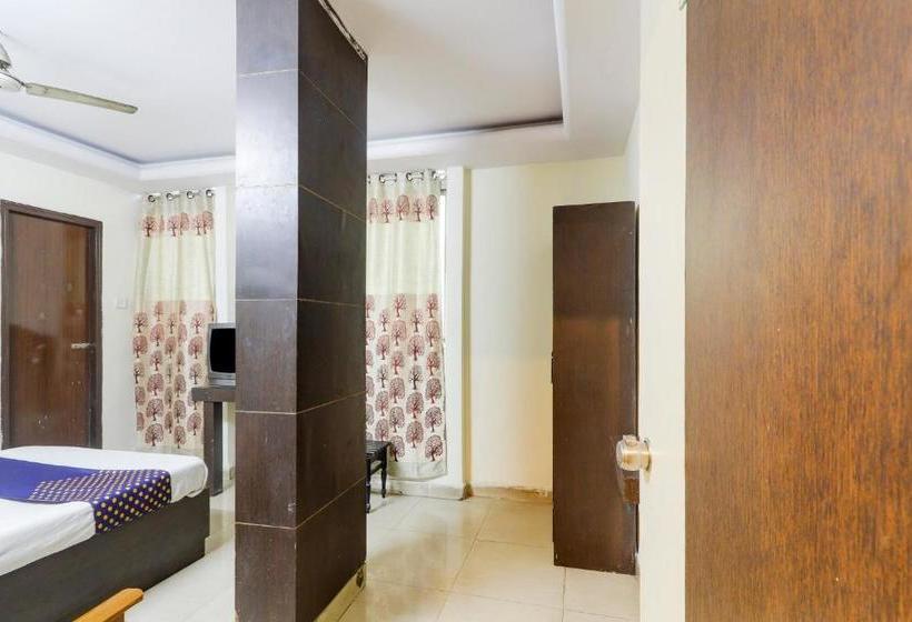 בית מלון כפרי Spot On 75648  Hill Fort Inn