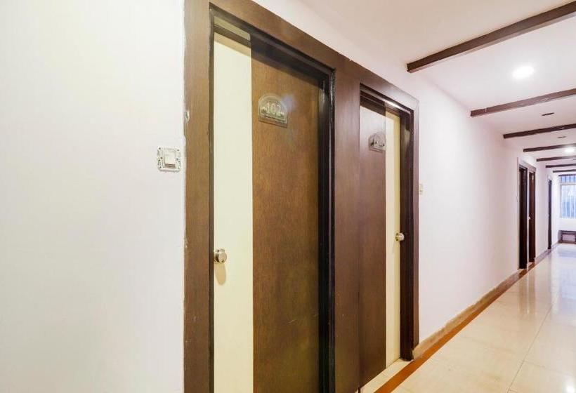 בית מלון כפרי Spot On 75648  Hill Fort Inn