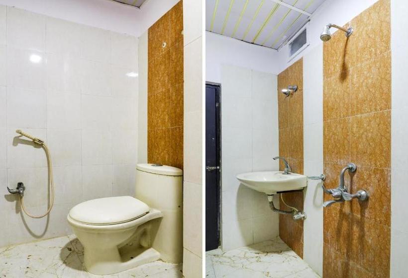 בית מלון כפרי Spot On 75648  Hill Fort Inn