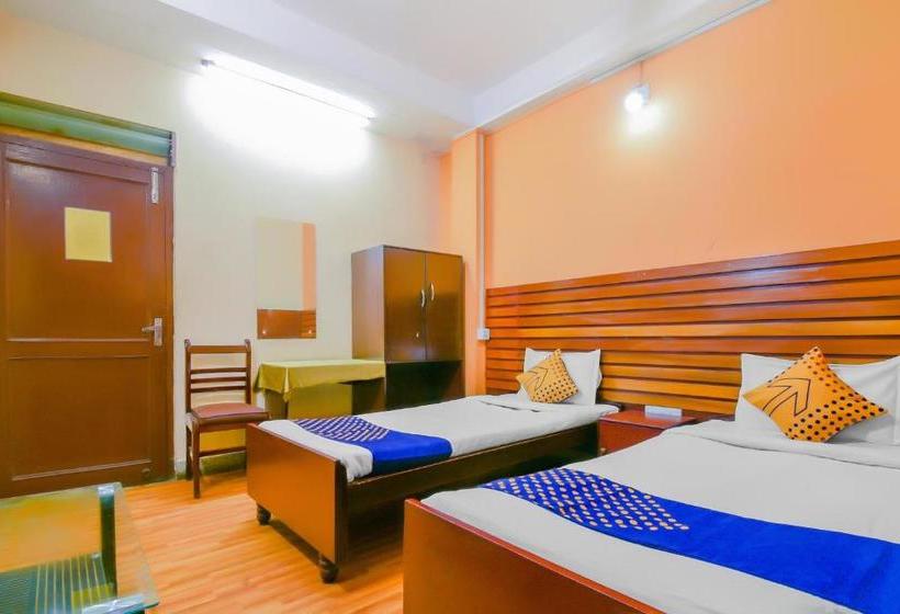 Отель Collection O 78088  Embassy