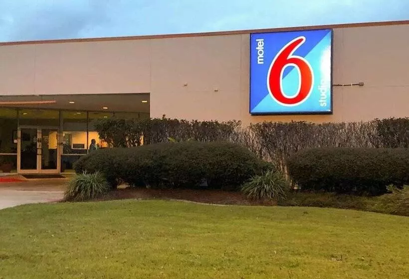 Hotelli Studio 6 Laplace, La