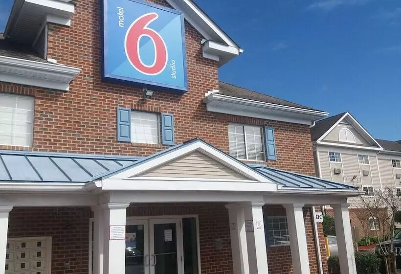 Motel 6 Myrtle Beach