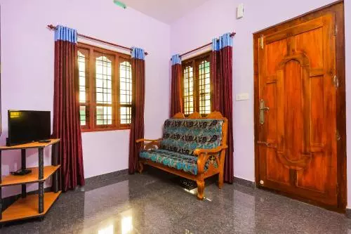 Majatalo Oyo Home 78653 Comfort