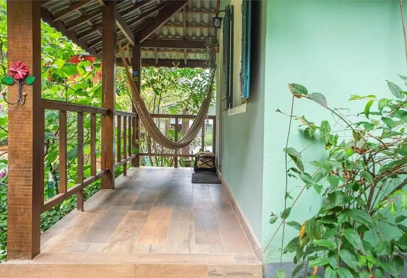 پانسیون Pousada Suiça Mineira Garden