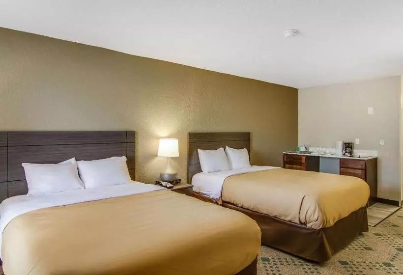 Suburban Studios Hotel Kingsland Near I 95