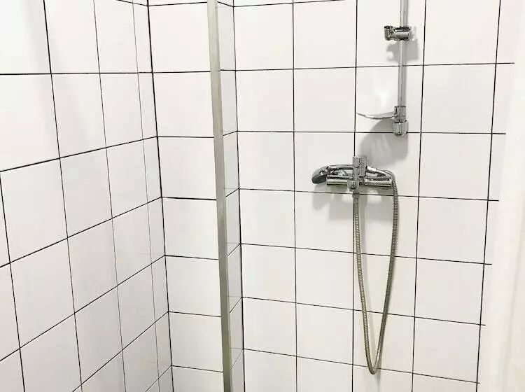 هتل کپسول Kyiv