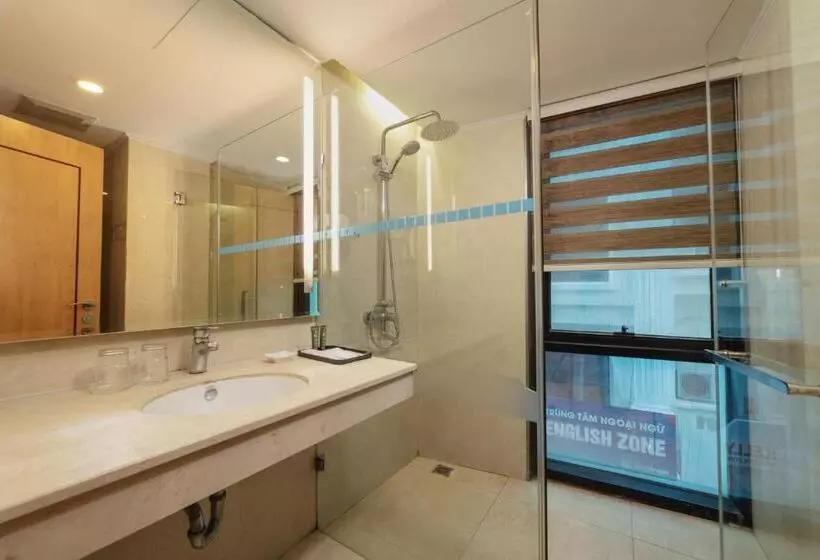 هتل Halo Hanoi