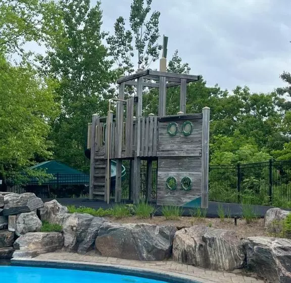 Hotelli Muskoka Bay Resort