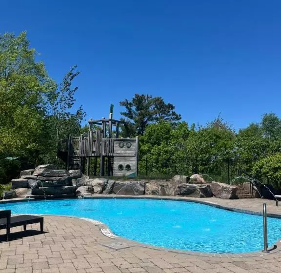 Hotelli Muskoka Bay Resort