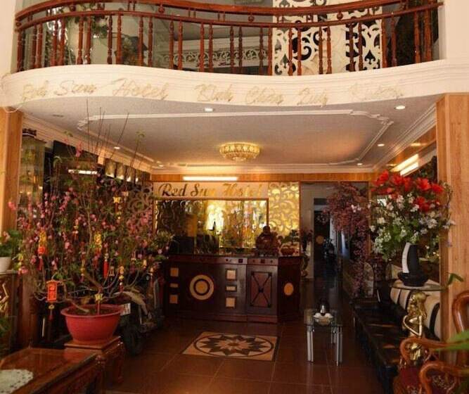 هتل Red Sun