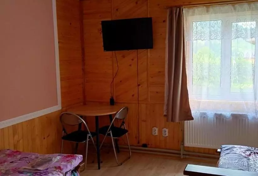 Majatalo мамина хата