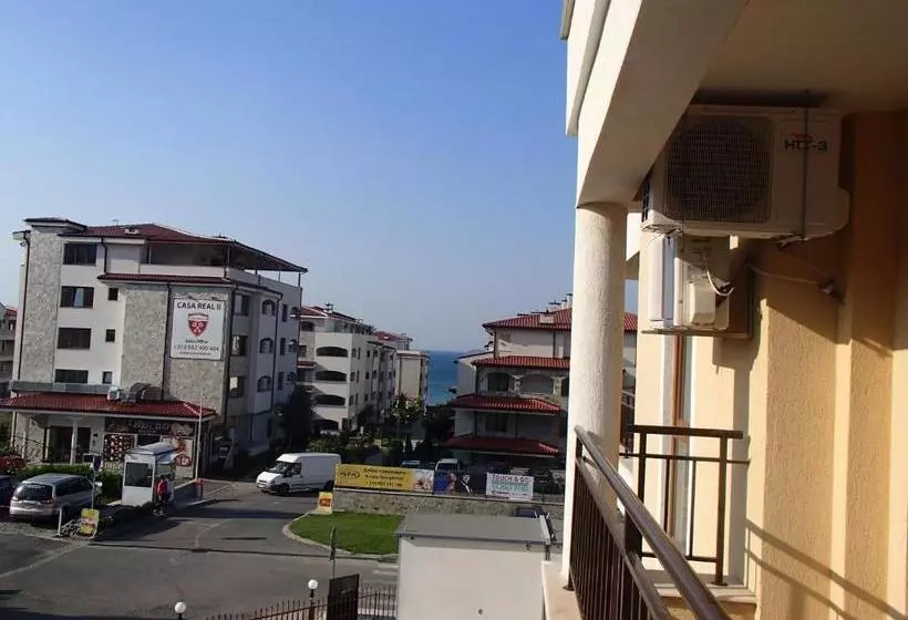 Aqua Dreams Studio Apartment