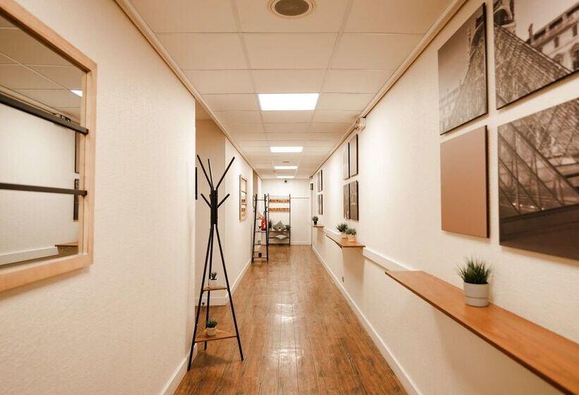 ホテル Campanile Paris Cdg Airport Villepinte