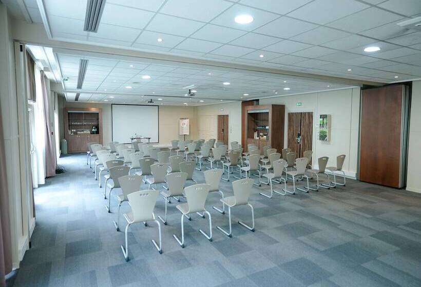 ホテル Campanile Paris Cdg Airport Villepinte