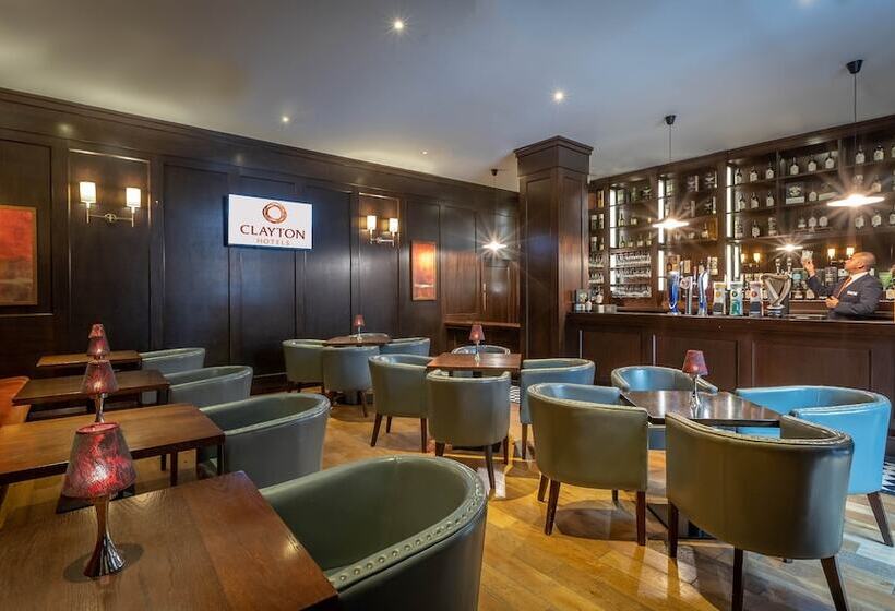 Clayton Hotel Dublin Airport