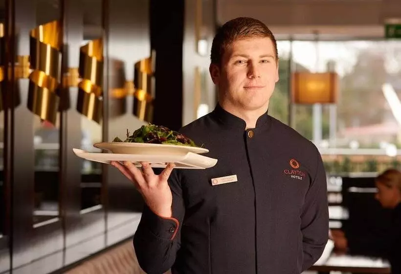 Clayton Hotel Dublin Airport