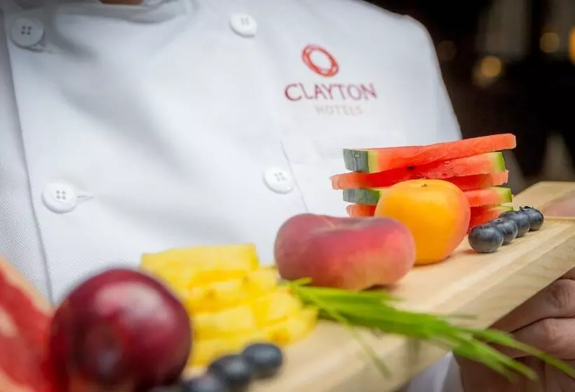 Clayton Hotel Dublin Airport