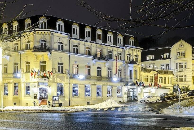 בית מלון כפרי Continental