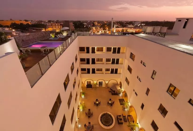 هتل Costa Del Sol Wyndham Piura